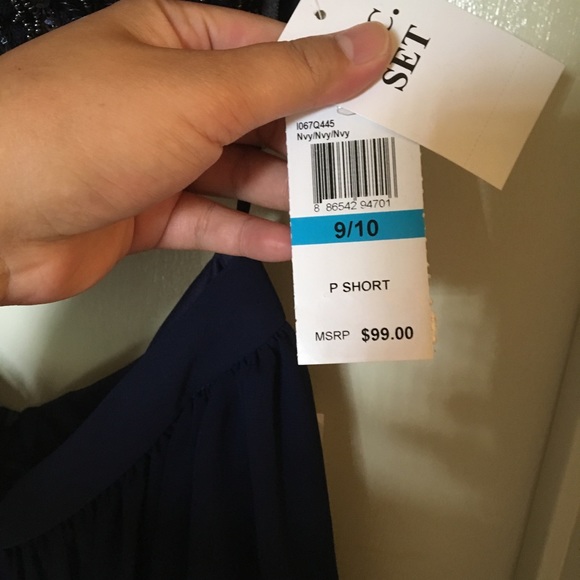 B Darlin Dress - Picture 6 of 7